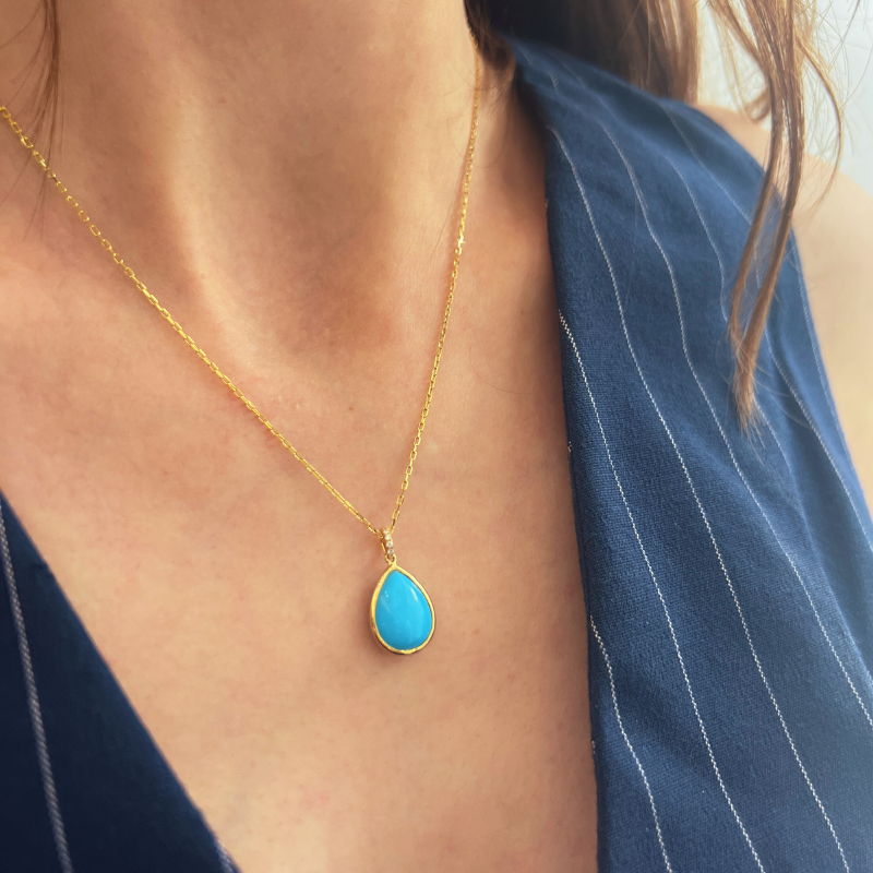 14k Yellow Gold Pear Cut Turquoise and Diamond Pendant Necklace